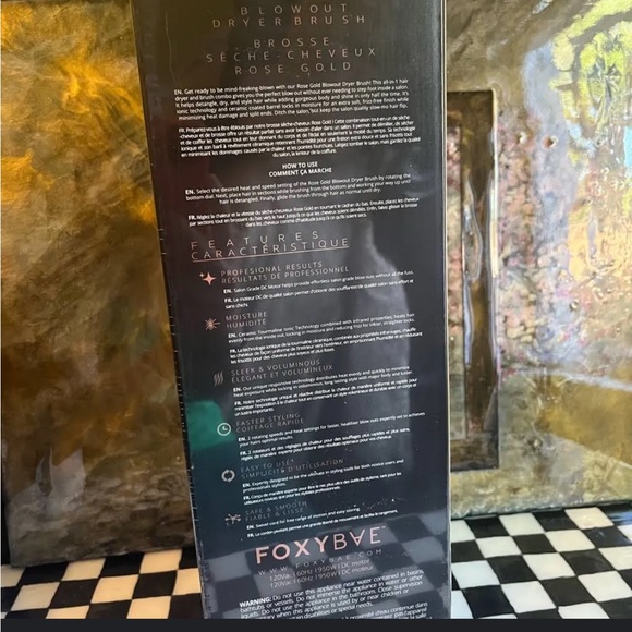 Rose gold blowout dryer brush - Picture 6 of 12